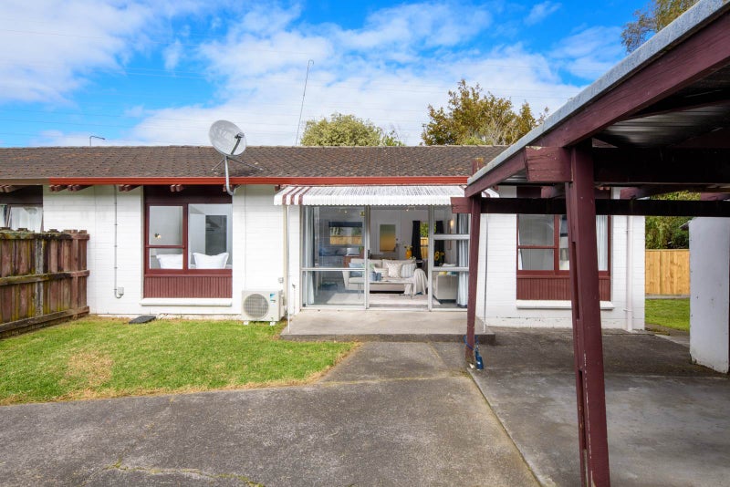 2/74 Haycock Avenue, Mount Roskill, Auckland - Carousel 2