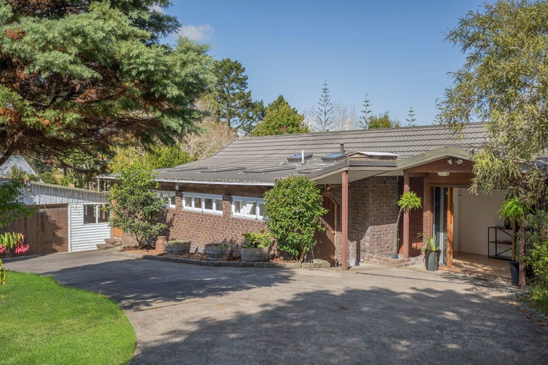 46 Whites Road, Howick - Carousel 2