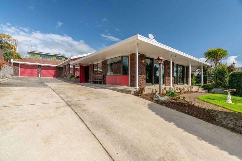 4 Ellerslie Avenue, Chartwell, Hamilton - Carousel 1