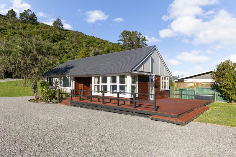 99 Akatarawa Road, Birchville, Upper Hutt - Carousel 1