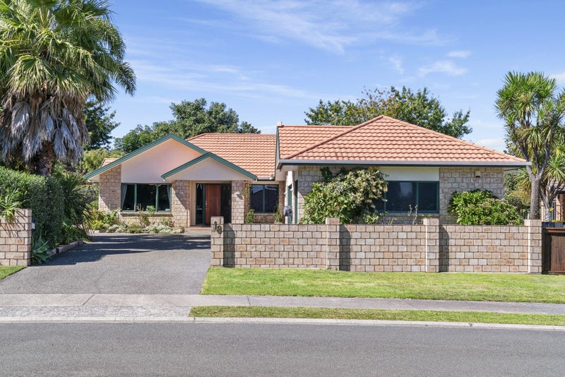 18 Honeysuckle Lane, Ohauiti, Tauranga - Carousel 1