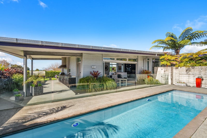 523 State Highway 14, Whangarei - Carousel 1