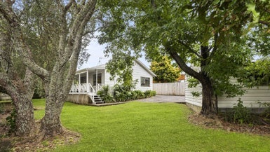 55A Salisbury Road, Birkdale, Auckland - Carousel 1