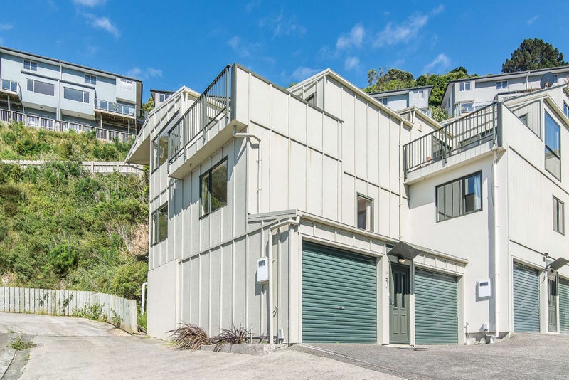 3 Onslow Road, Khandallah, Wellington - Carousel 1