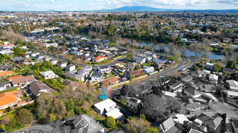 31 Clarkin Road, Fairfield, Hamilton - Carousel 30