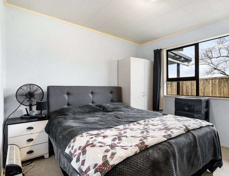13 Suwyn Place, Weymouth, Auckland - Carousel 2