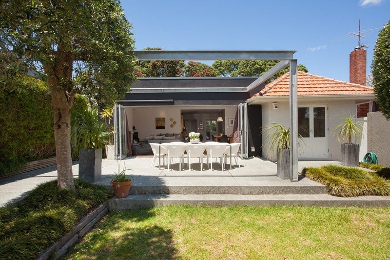 8 Weona Place, Westmere, Auckland - Carousel 1