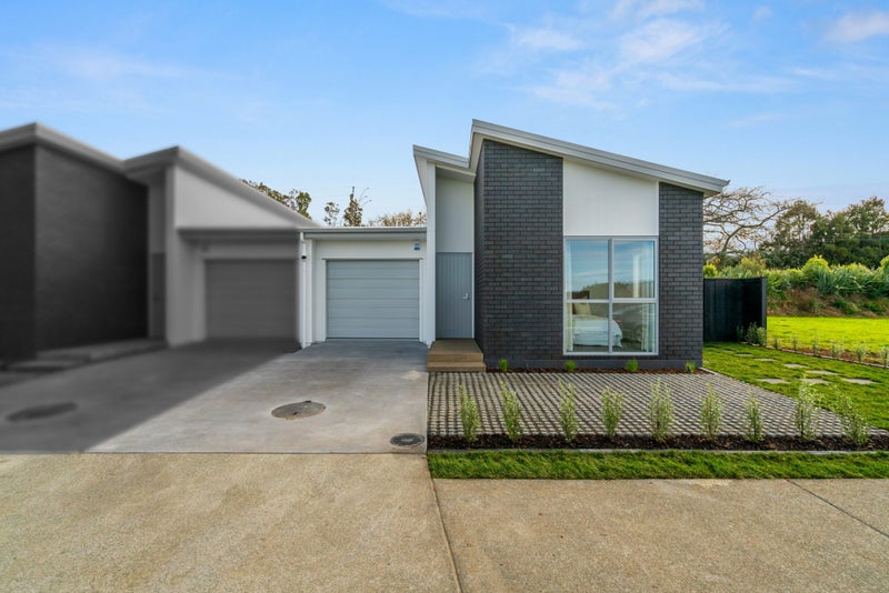 36 Metoriti Crescent, Karaka, Papakura - Carousel 1