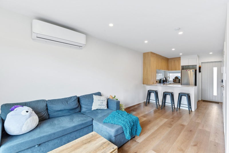 2/472 West Coast Road, Glen Eden, Auckland - Carousel 2