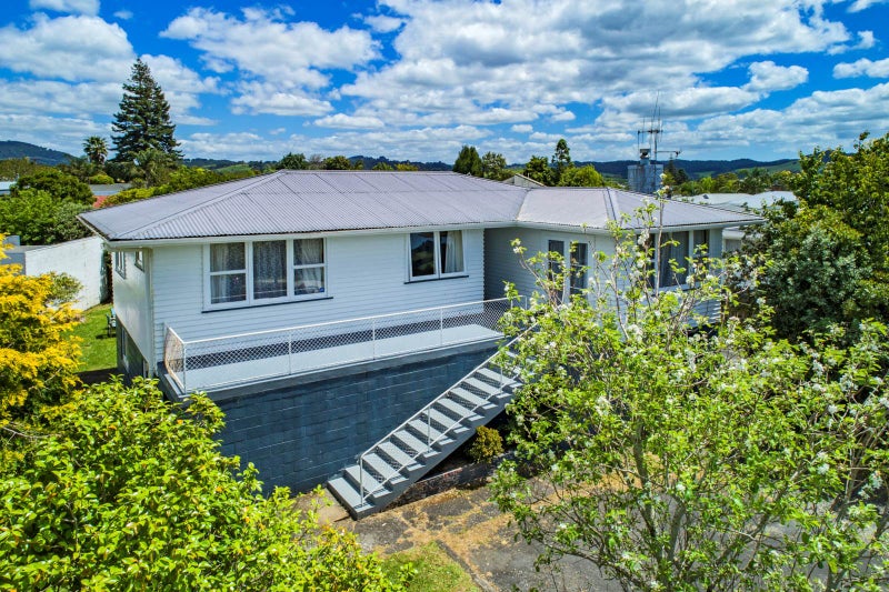 7 Otuhiwai Crescent, Tikipunga, Whangarei - Carousel 1