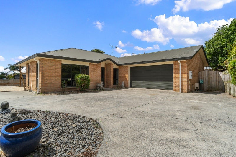 32 Cranbrook Place, Rototuna North, Hamilton - Carousel 21