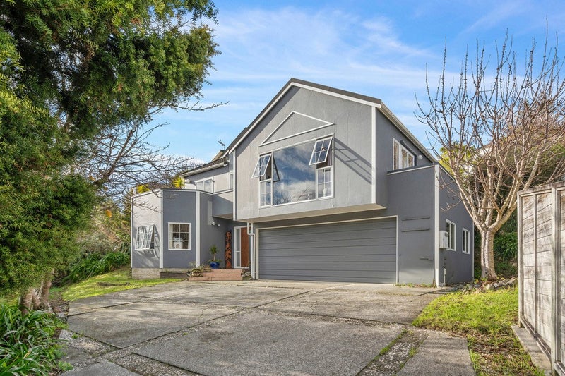 3 Pilot Lane, Whitby, Porirua - Carousel 1
