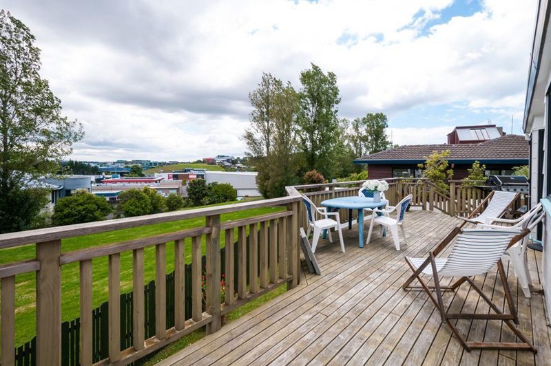 1/6 ALTAIR PLace, Windsor Park, Auckland - Carousel 14