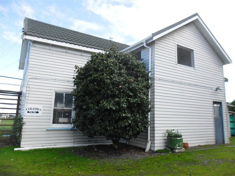 971A Rangitikei Line, Newbury, Palmerston North - Carousel 1