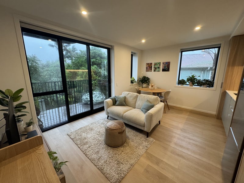 102/4 Koa Street, Meadowbank, Auckland - Carousel 2