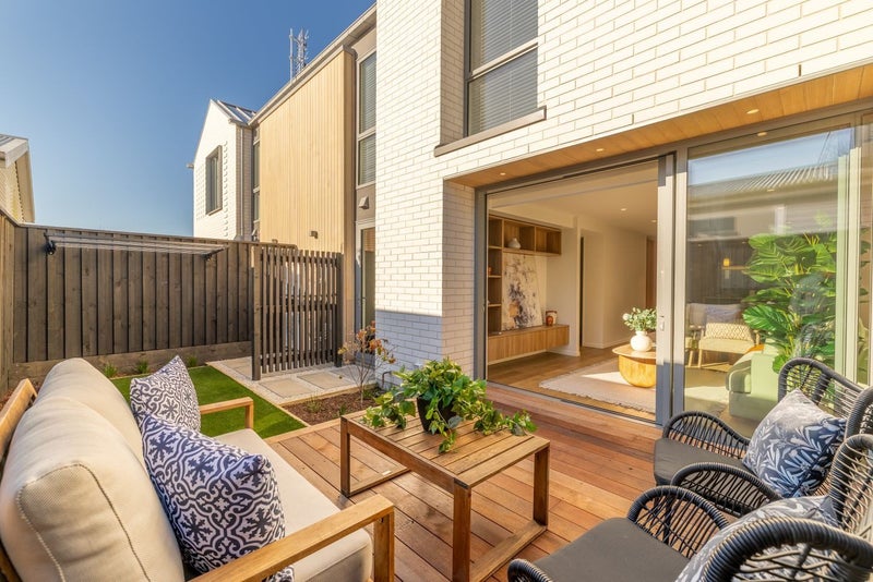 2/979 Colombo Street, St Albans, Christchurch - Carousel 10