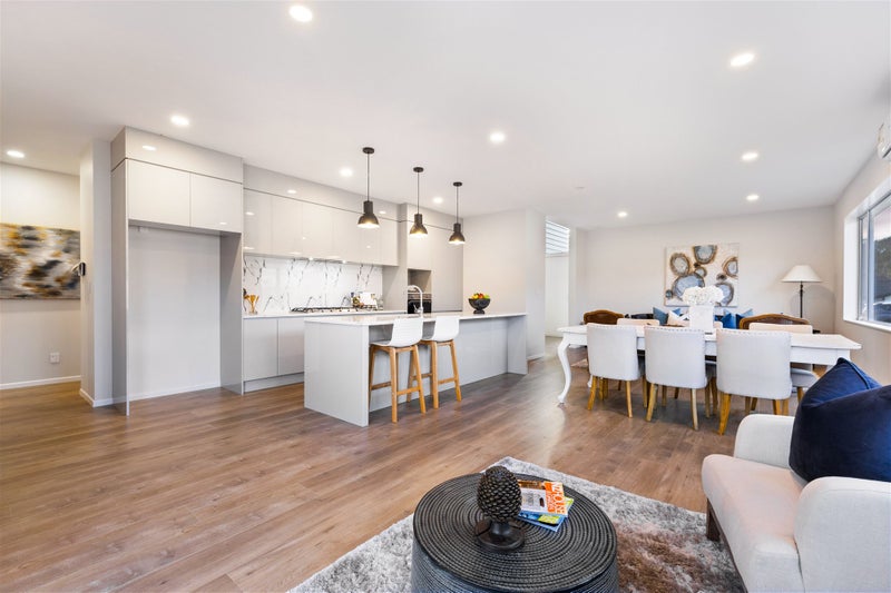 37 Jeroboam Loop, Kumeū - Carousel 2