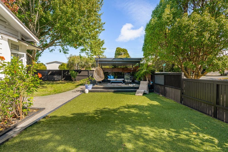 61 Miro Street, New Lynn, Auckland - Carousel 2