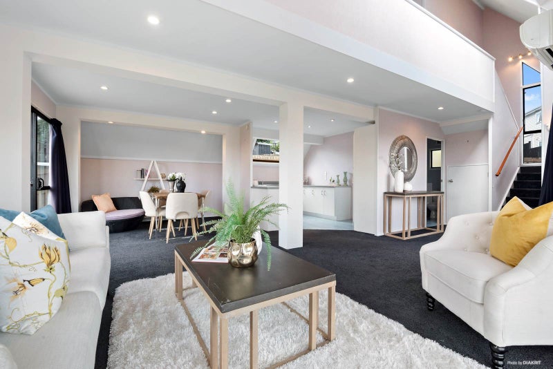 1/21 Exeter Place, Unsworth Heights, Auckland - Carousel 2