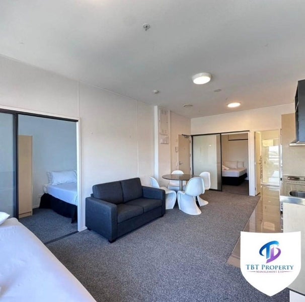 609/17 Putney Way, Manukau, Auckland - Carousel 2