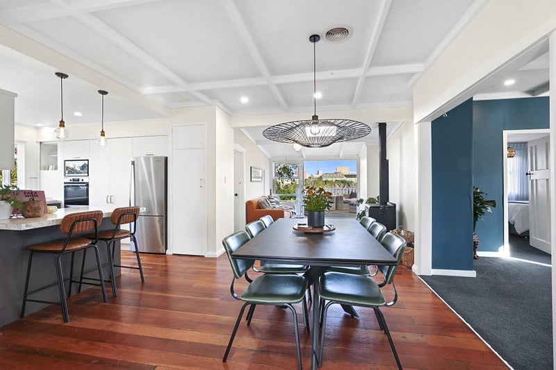 4 Dartmoor Avenue, Westown, New Plymouth - Carousel 2