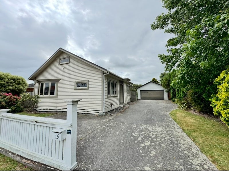 15 Puriri Terrace, Roslyn, Palmerston North - Carousel 1