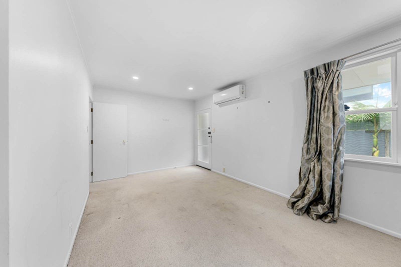 2/31 Vale Road, St Heliers, Auckland - Carousel 2