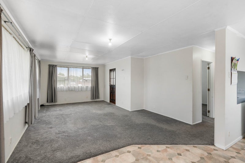 3 Patea Place, Kuripuni, Masterton - Carousel 2