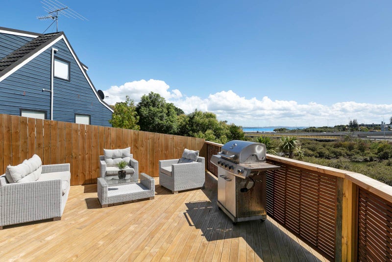 57 Herdman Street, Waterview, Auckland - Carousel 2