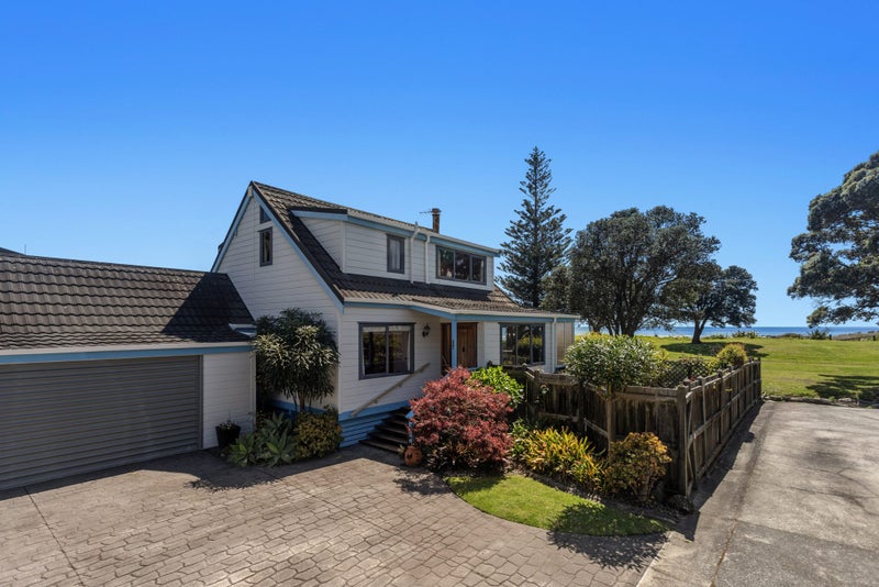173 Pohutukawa Avenue, Ohope - Carousel 1