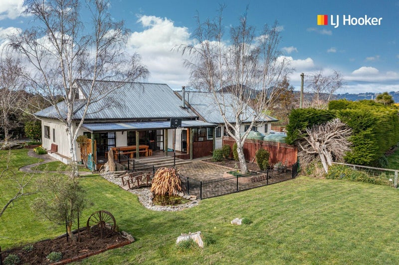219 Outram-Mosgiel Road, Outram - Carousel 1