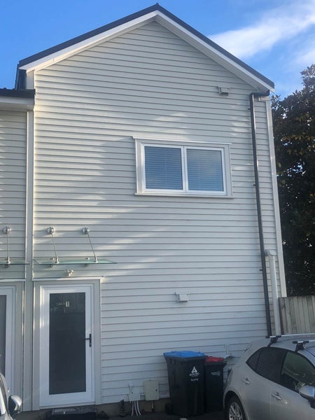 1/99 Mays Road, Te Papapa, Auckland - Carousel 2