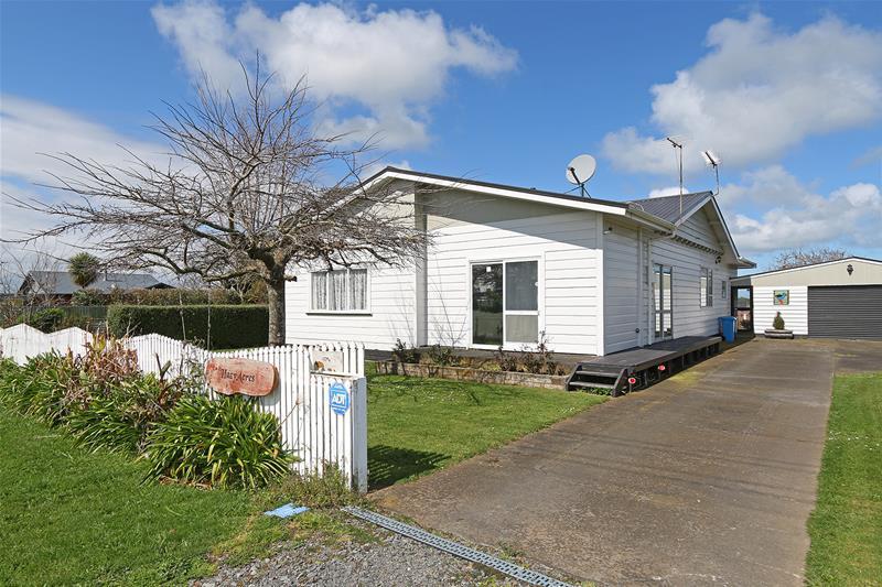 9 Manu Road, Hawera - Carousel 1