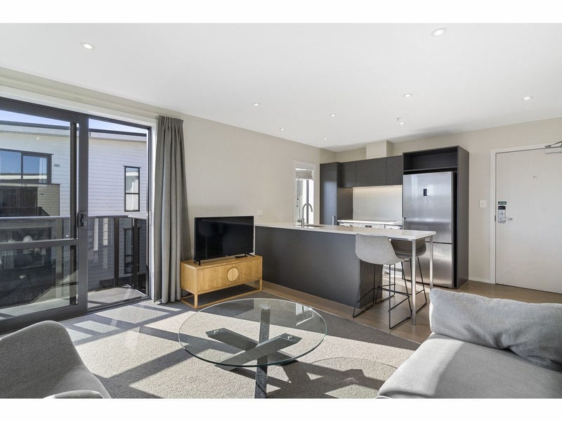 201/69E Hall Avenue, Mangere, Auckland - Carousel 2