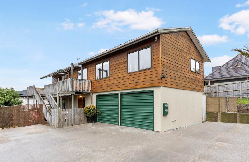 2/56 Blockhouse Bay Road, Avondale, Auckland - Carousel 1