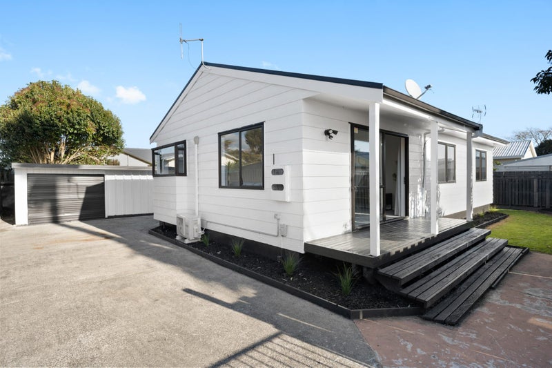 15C Breckons Avenue, Nawton, Hamilton - Carousel 1