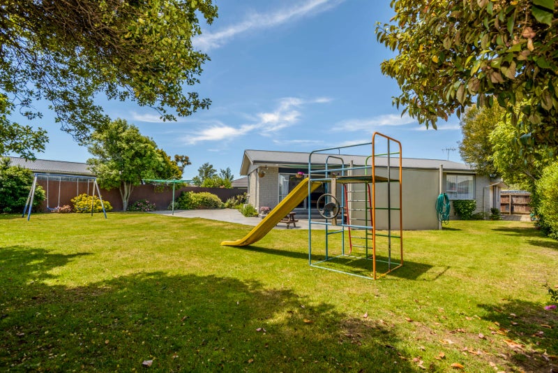 12 Carteret Place, Aranui, Christchurch - Carousel 2