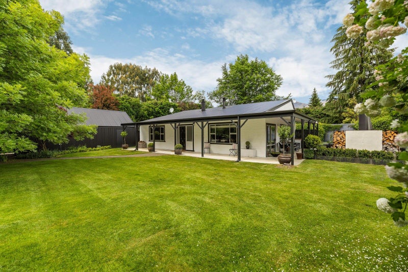 566 Speargrass Flat Road, Lake Hayes, Queenstown - Carousel 2