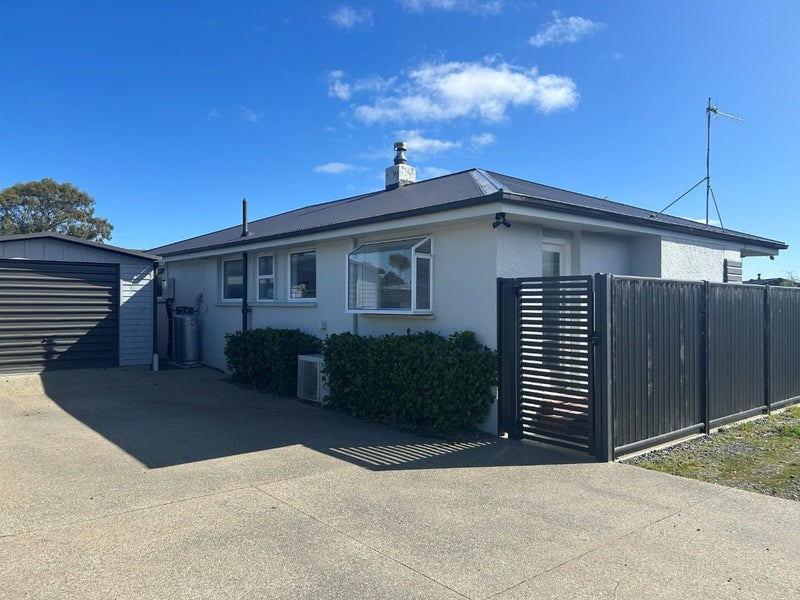 16A Pine Crescent, Hargest, Invercargill - Carousel 2