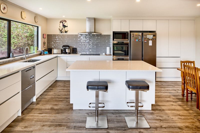 13 Halladale Road, Papakowhai, Porirua - Carousel 2