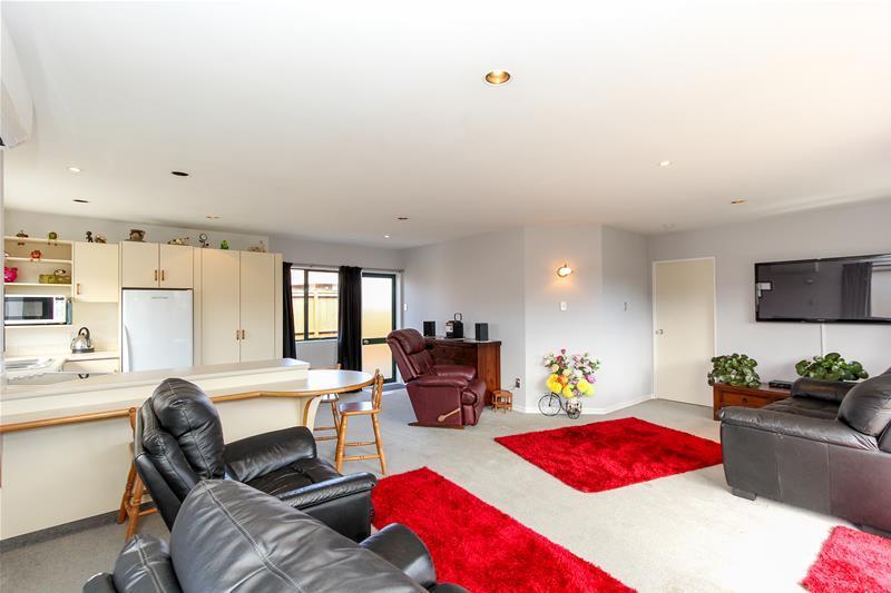 4A Vogel Street, Fitzroy, New Plymouth - Carousel 2