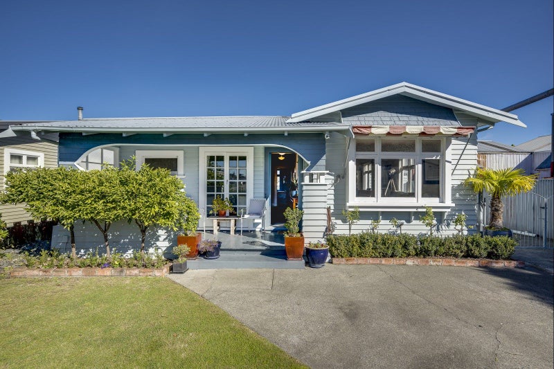 14 Coronation Street, Ahuriri, Napier - Carousel 1