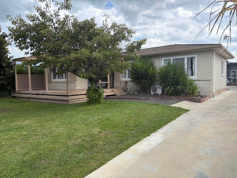 33 Canterbury Street, Tamatea, Napier - Carousel 1