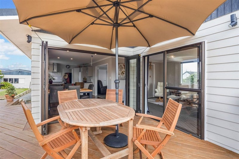 166 Mark Avenue, Grenada Village, Wellington - Carousel 2