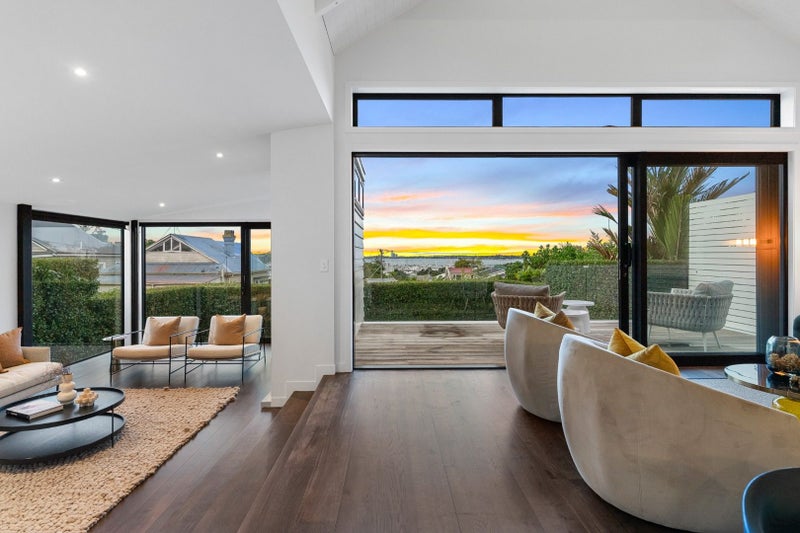 23 Melford Street, Saint Marys Bay, Auckland - Carousel 1