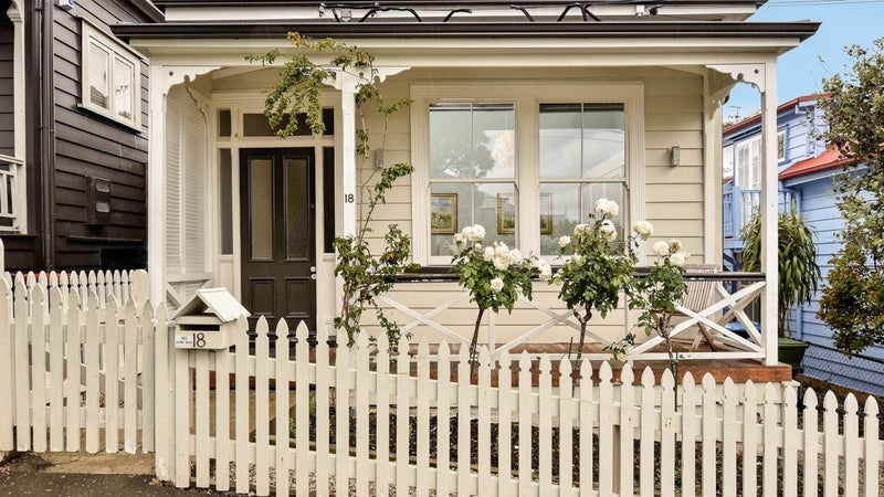 18 Dickens Street, Grey Lynn, Auckland - Carousel 1