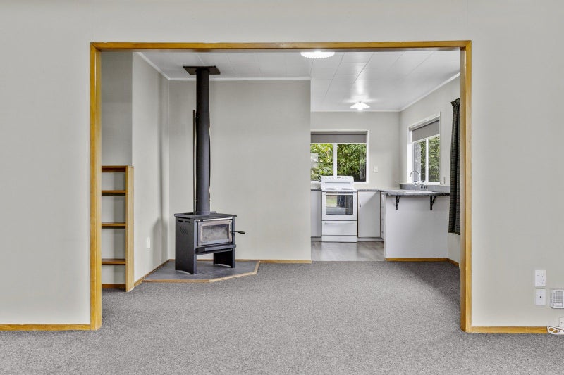 4 Hinemoa Avenue, Taupo, Taupo - Carousel 2