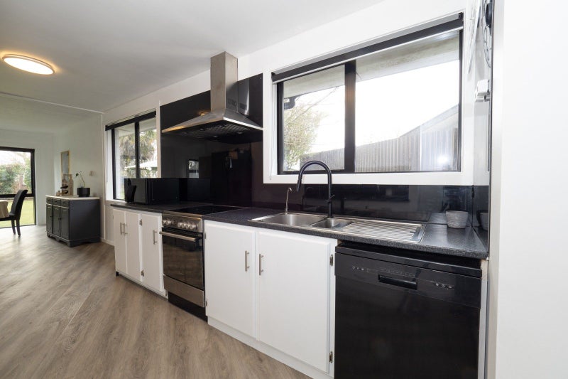 107 Princes Street, Netherby, Ashburton - Carousel 2