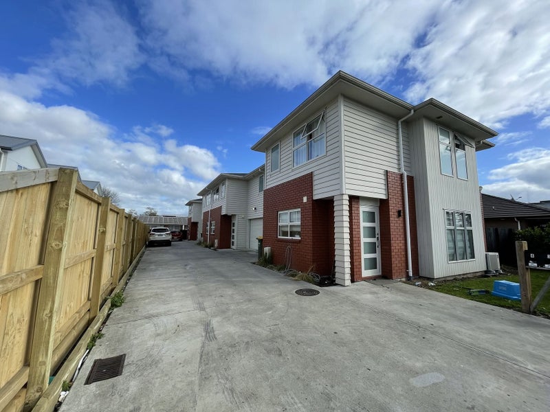 3/53 May Street, Hamilton East, Hamilton - Carousel 1