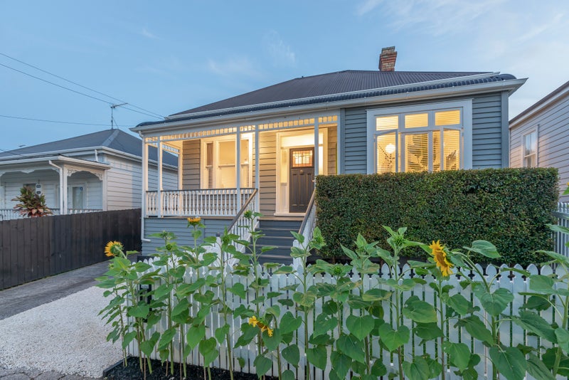 32 First Avenue, Kingsland, Auckland - Carousel 1
